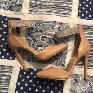Brand new Charlotte Russe nude heels